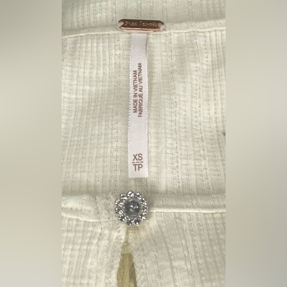 NWT Free People Amiri Knit Top Tofu Ivory Rhinestone Buttons XS - Picture 9 of 15
